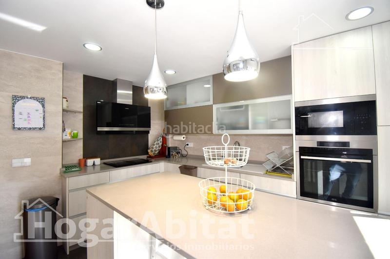 Foto 29315283-c118-4fc3-b79b-81fa22992422. Casa adossada amb calefacció aparcament a Estación - Universidad Castellón de la Plana