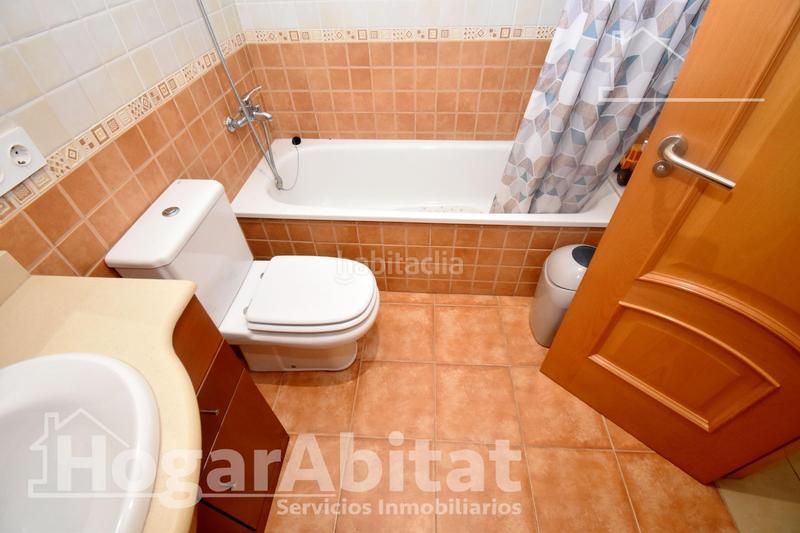 Foto 6800b711-8bac-43d3-b5ec-2d87da4bb8d5. Casa adossada amb calefacció aparcament a Estación - Universidad Castellón de la Plana