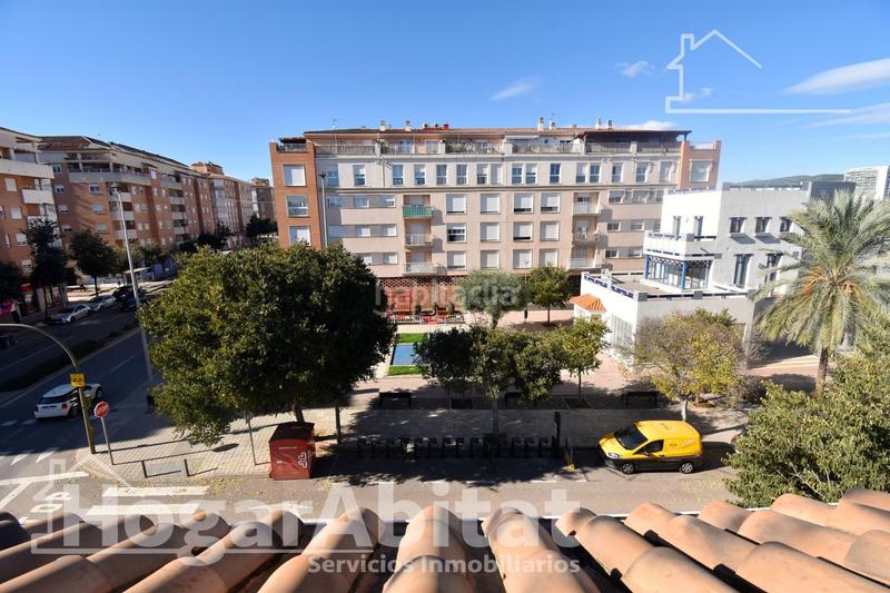 Foto 8b20cba9-4bc6-4304-9f3e-8632c877ad80. Casa adossada amb calefacció aparcament a Estación - Universidad Castellón de la Plana