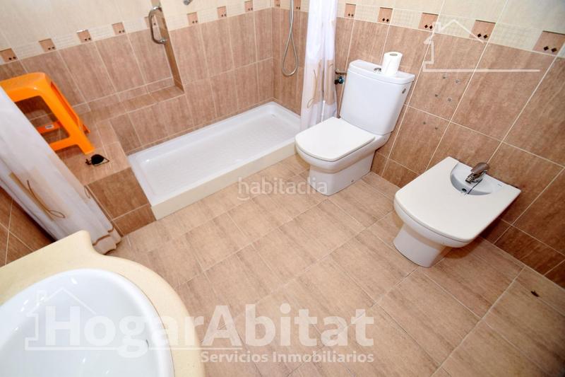 Foto 902a3d71-fe55-45d4-8f64-b7b794300025. Pis amb calefacció aparcament a Llombai Burriana