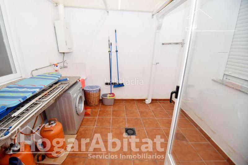 Foto e9acdad0-21e1-4199-bb00-9bf2c638b19c. Pis amb calefacció aparcament a Llombai Burriana