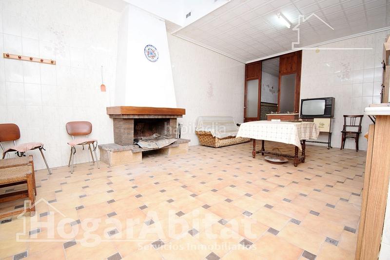 Foto 9d253353-5697-4d3e-96a7-d45e0d379dac. Casa amplia casa con terraza en el Centro en Centro Villarreal / Vila - real