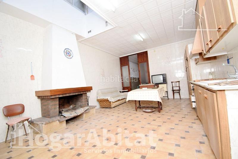 Foto a732658a-4ed1-4e97-9a05-c08f72d826c8. Casa amplia casa con terraza en el Centro en Centro Villarreal / Vila - real