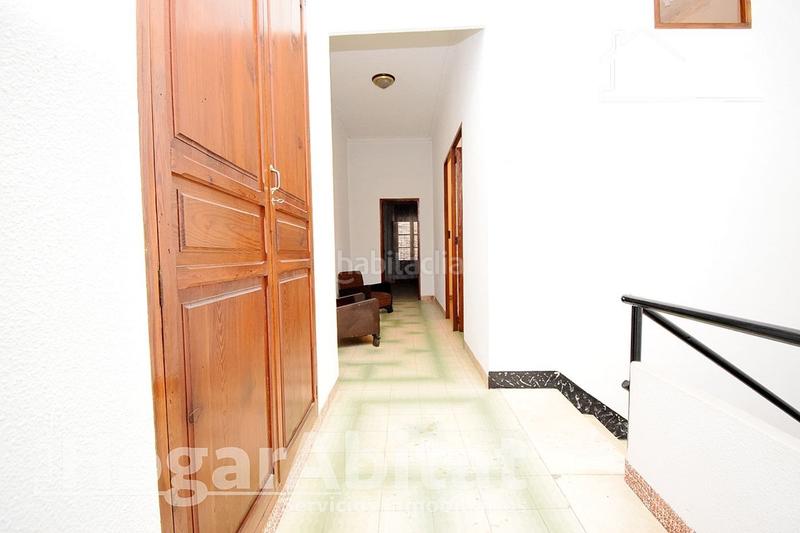 Foto b9667ad5-052f-4f36-8880-337e14f8cf9d. Casa amplia casa con terraza en el Centro en Centro Villarreal / Vila - real