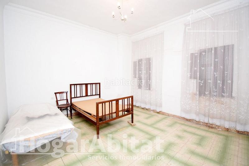 Foto f6a8ad3b-1d65-49ec-b567-4e78c6b6043c. Casa amplia casa con terraza en el Centro en Centro Villarreal / Vila - real