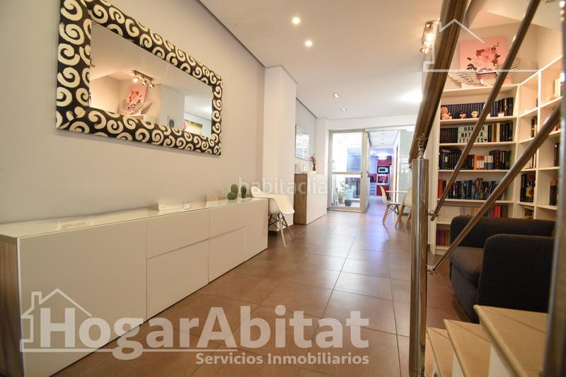 Foto 3fd18b9d-67b7-4de4-9877-38f273c41d9a. Casa espectacular casa totalmente reformada con terraza en Sueca