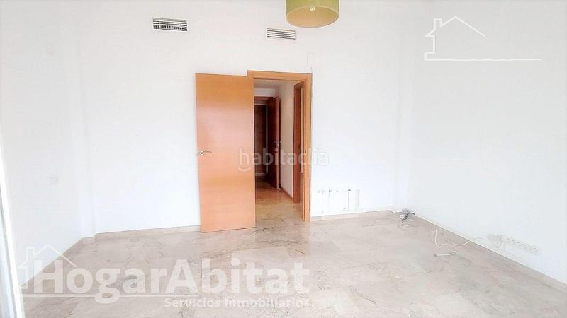 Foto 3084ee96-ed4b-4dbd-972f-3d6276f00d4b. Dachwohnung mit heizung in Germaníes - Juzgados Gandia