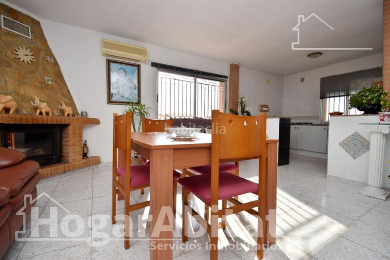 Foto 6f82ca3f-0723-4421-9acf-cab6f5fcba76. Chalet con riscaldamento parcheggio piscina in El Grao Castellón de la Plana