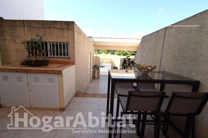 Foto d0f9edbc-9bdb-4d2f-acac-2b55ea619fd3. Casa a schiera con riscaldamento parcheggio in Canet d´en Berenguer