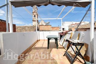 Casa a Piles. Casa reformada con terraza en el centro