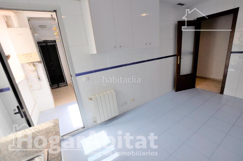 Foto 7704f6ad-1a17-47c8-82c5-40ffb5786a69. Appartement avec chauffage parking dans Benimàmet Valencia