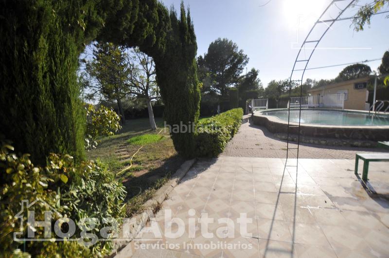 Foto 1e91658f-9923-45c3-adb8-e4f0a7e6f5fe. Casa amb aparcament piscina a La Conarda-Montesano Bétera