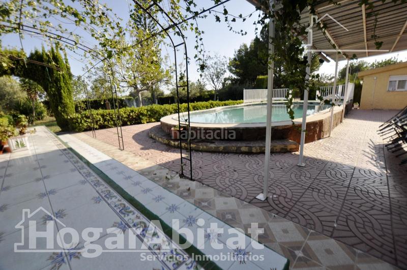 Foto 294c4b1f-6a7d-44fc-aee4-c887be1a61b2. Casa amb aparcament piscina a La Conarda-Montesano Bétera
