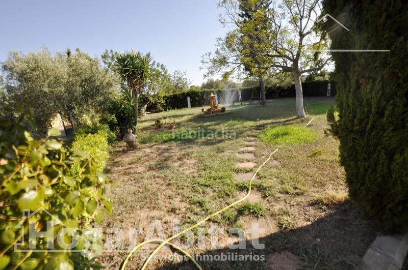 Foto 7db56344-539a-4ecd-8145-32e6f21f1140. Casa amb aparcament piscina a La Conarda-Montesano Bétera
