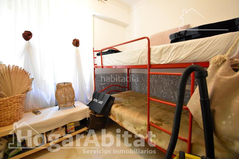 Foto ace476f4-f18f-45c6-a529-65c8ba2bf6e6. Chalet  totalmente reformado! amplio con 4 viviendas independientes y piscina privada en Gandia