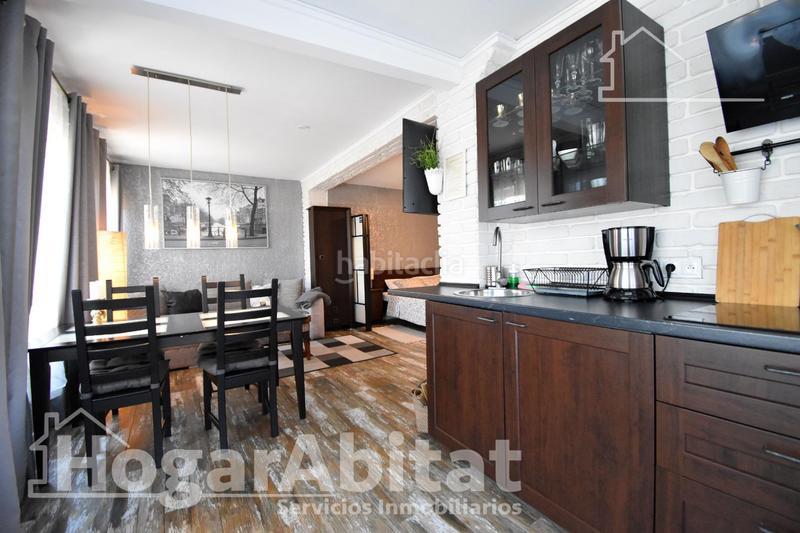 Foto af7af074-81bc-4b65-ac19-f17bd5cb413e. Chalet  totalmente reformado! amplio con 4 viviendas independientes y piscina privada en Gandia