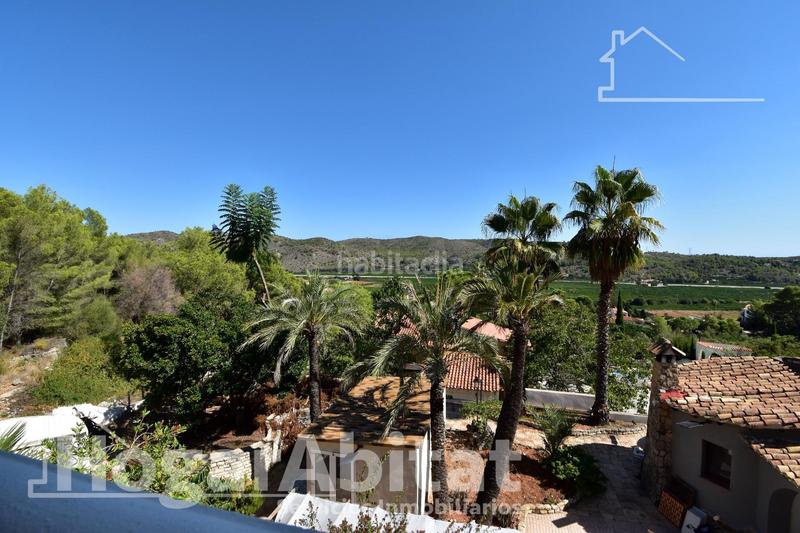 Foto cf66b26e-06a7-4324-a811-e5a1ed294f0d. Chalet  totalmente reformado! amplio con 4 viviendas independientes y piscina privada en Gandia