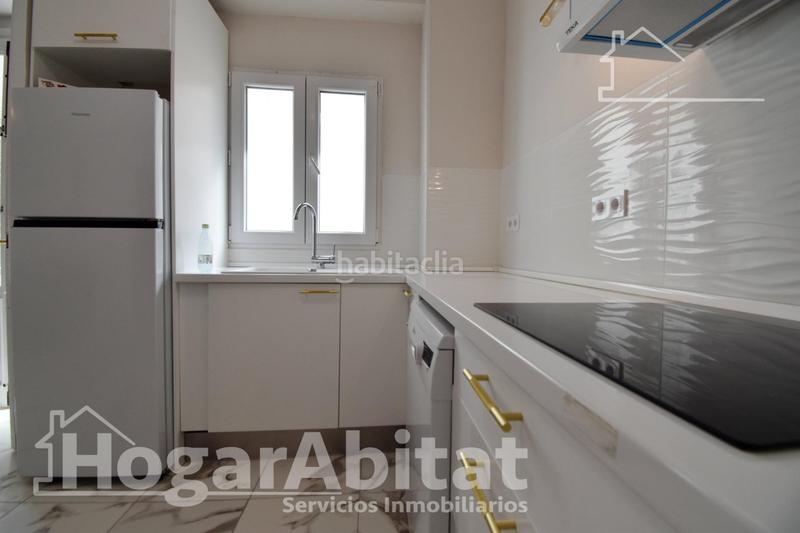 Foto 47fbd50e-40d5-4a58-9e44-eff9bb27f300. Pis a Oliva pueblo Oliva