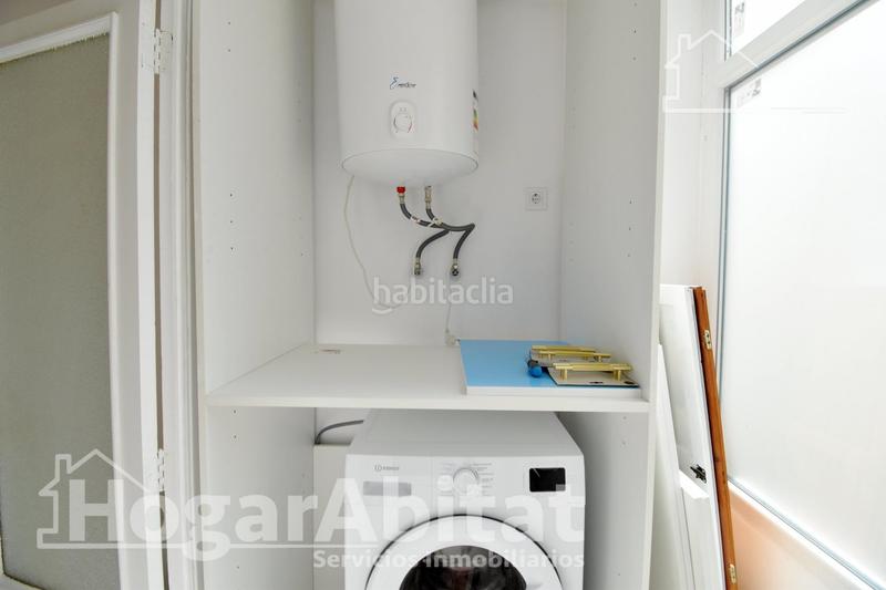 Foto db7fa304-df96-437c-8bc6-4f89d0e99c4a. Pis a Oliva pueblo Oliva