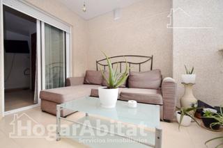Pis  Calle ginesta. Espectacular! amplio y exterior en residencial con piscina y gar