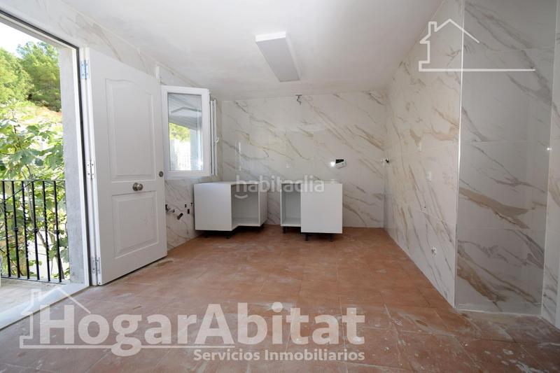 Foto 6e8427e1-dd0f-43a3-998a-f882f0d2e437. House with heating parking in Centro Chiva