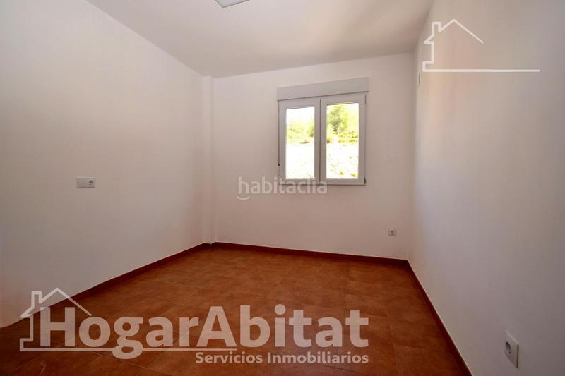 Foto fecca9ea-aa9e-43e6-8d18-05d752ef595a. House with heating parking in Centro Chiva