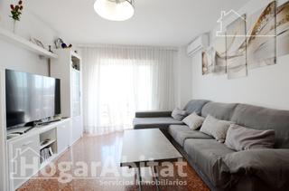 Pis  Calle la rioja. Playa de gandia! alto y acogedor en residencial con piscina y te