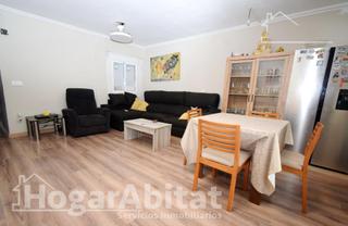 Appartement  Calle virgen del puig. Acogedor, luminoso y semireformado con balcón y ascensor