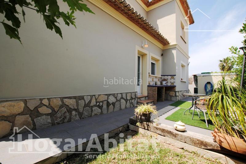 Foto 93942c75-3f63-48c2-b2d1-3ae37c688ec9. Xalet amb calefacció aparcament piscina a Poblets (els)