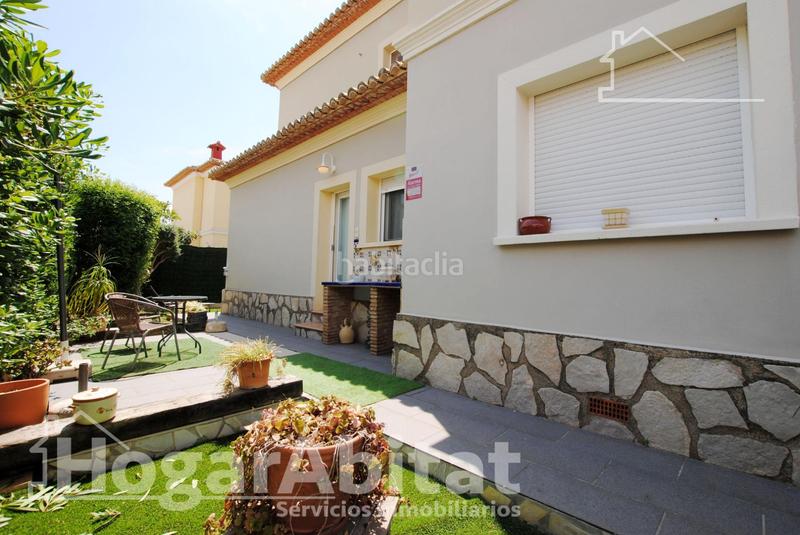 Foto eb3e9c68-bf35-403b-b791-81bbef6eb2b7. Xalet amb calefacció aparcament piscina a Poblets (els)