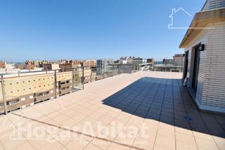 Dachwohnung  Avenida central. Vistas al mar! magnifico ático con dos terrazas, piscina y garaj