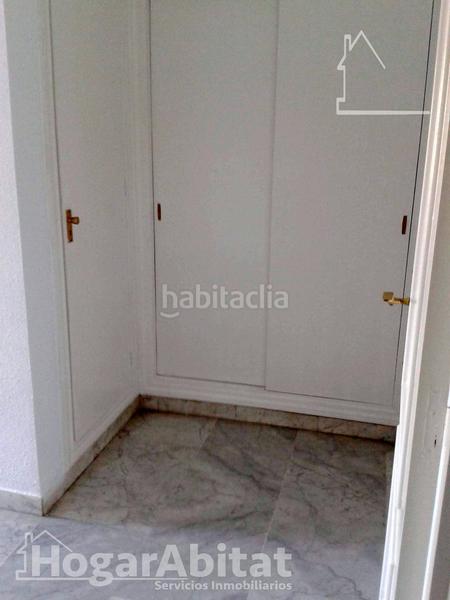 Foto 6ac2ff9a-0c47-431d-a94a-8d62aae535eb. Flat with parking in La Buhaira Sevilla