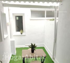 Pis  Calle quart. Reformado a estrenar! precioso, acogedor y exterior con terraza
