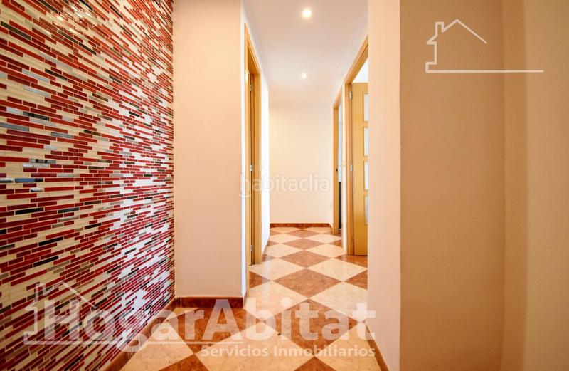 Foto 2c97f6c9-ee6a-4e45-bb79-5c5376e3737c. Appartamento con parcheggio in Oliva pueblo Oliva