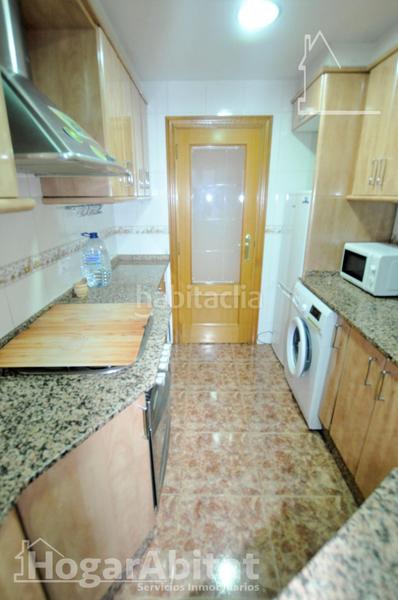 Foto 000e805a-e8d0-4e74-9ec8-5c99f40ee7d4. Etagenwohnung in Torrefiel Valencia