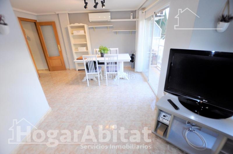 Foto c35fe39c-21c0-4c34-b0de-7bd114fe63b0. Etagenwohnung in Torrefiel Valencia