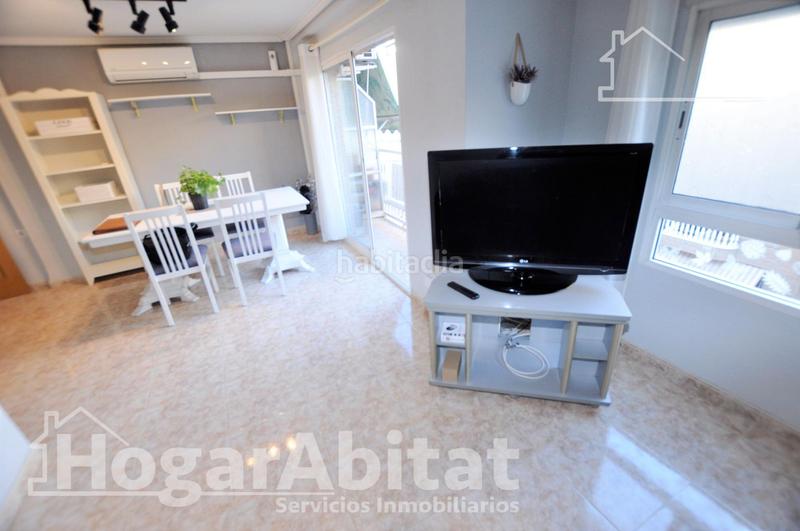 Foto ebfd9f6a-9b9a-482b-a43a-f6ca89b26cce. Etagenwohnung in Torrefiel Valencia