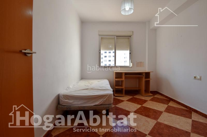 Foto a6153a9a-9fee-4eb1-8f67-5c62b1f99007. Pis amb aparcament a Oliva pueblo Oliva