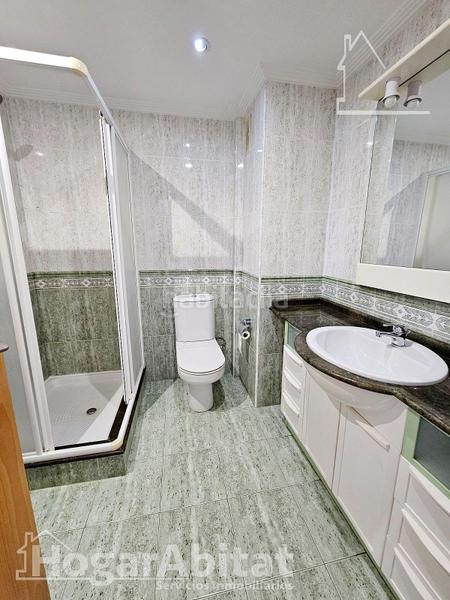 Foto bae8a5ad-5981-4590-bbca-742ef499a415. Attique dans La Creu Coberta Valencia