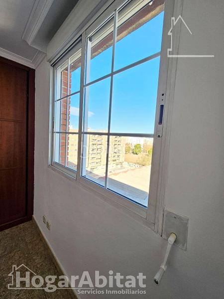 Foto cd97a8b0-8e06-461a-9f32-a8793def811e. Attique dans La Creu Coberta Valencia