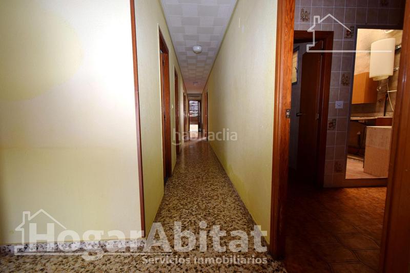 Foto 2d2e8ff9-3a0d-41f0-81fe-8ba606f3f17e. Maison avec chauffage parking dans Cheste