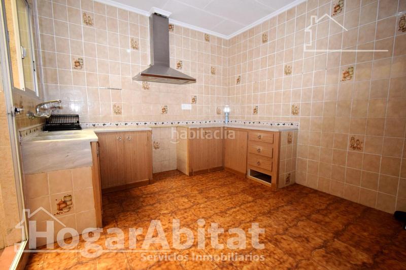 Foto adeaed28-2250-4924-87e7-2b1bbb014589. Maison avec chauffage parking dans Cheste