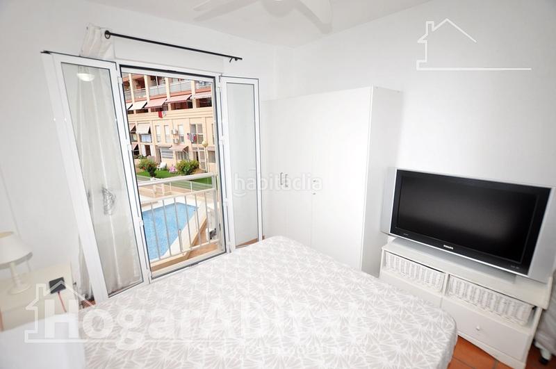 Foto b33c08b5-fb4d-4b8c-b074-c8f8336e6031. Dúplex amb calefacció piscina a Platja de la Pobla de Farnals Pobla de Farnals (la)