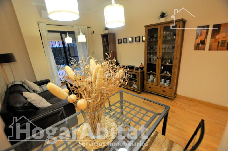 Foto b3b2c486-3e0c-424c-a920-ead93d56376e. Appartamento con parcheggio piscina in Riba - roja de Túria