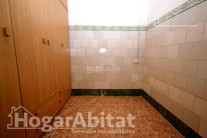 Foto 22c3d8a9-3bbe-41e6-8197-a782d1193c3f. Casa cerca de la playa! casa acogedora con patio y trastero en Valencia