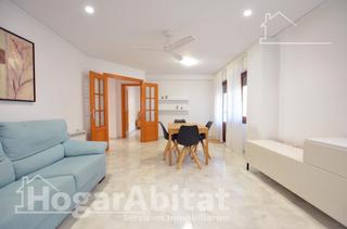 Appartement  Passeig rey don jaume i. Reformado y amueblado con ascensor y terraza