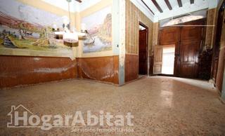 Casa  Calle grabador jordán. Amplia casa para reformar con terraza y gran almacén