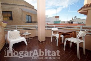 Àtic  Calle de la era alta. Precioso ático reeformado con terraza en pleno centro