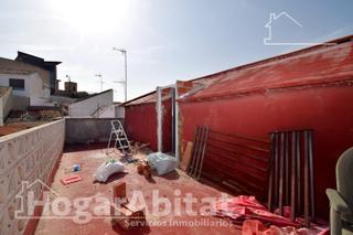 Maison  Calle la torre de la reina. Oportunidad! casa con terraza para hacer a tu hogar de sueño