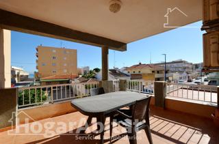 Piso  Calle safor. Playa de piles! amplitud y luz a raudales con dos terrazas